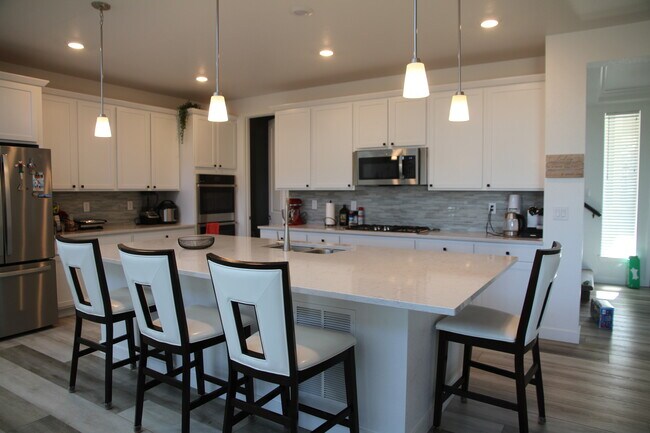 Foto del edificio - 2985 Furthermore Ln