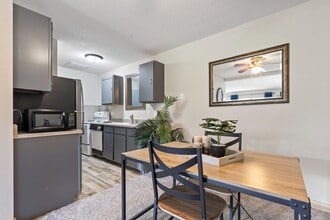 Kitchen and Dinning Room - Crosswinds Villas