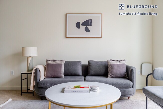 Foto del edificio - 10351 NE 10th St