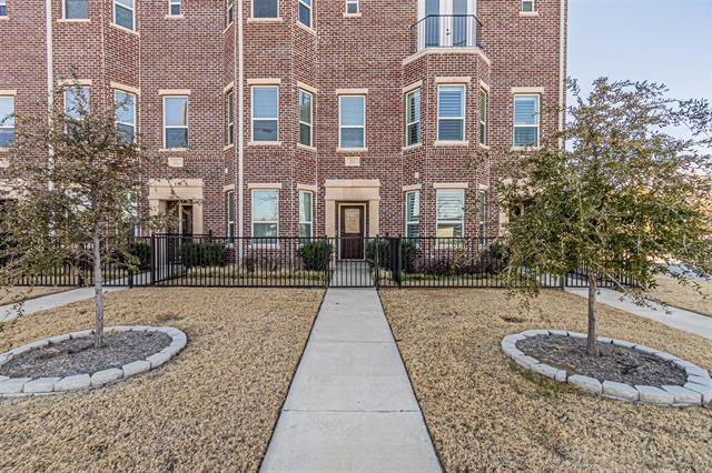 Building Photo - 313 N Mill St