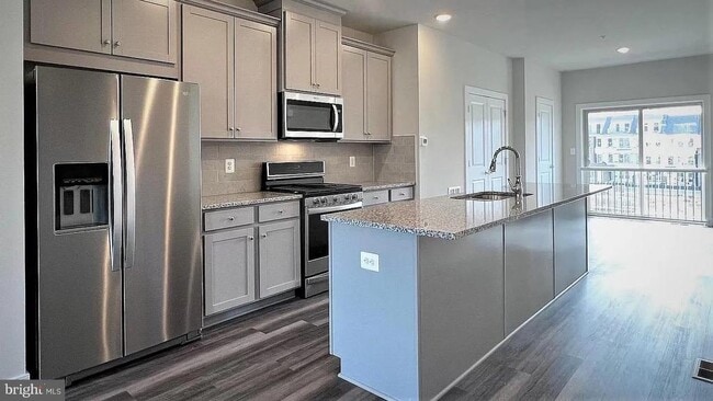 Foto del edificio - 1207 Vermeer Ave