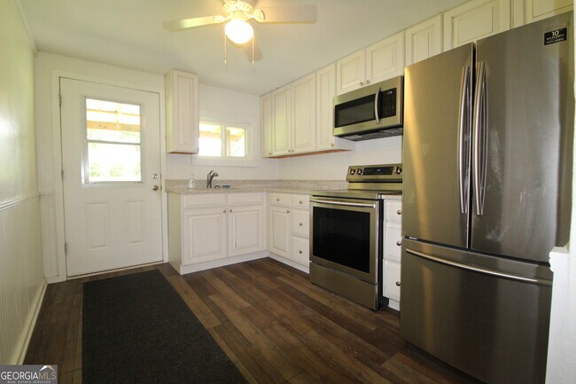 Building Photo - 8102 Alabama Hwy