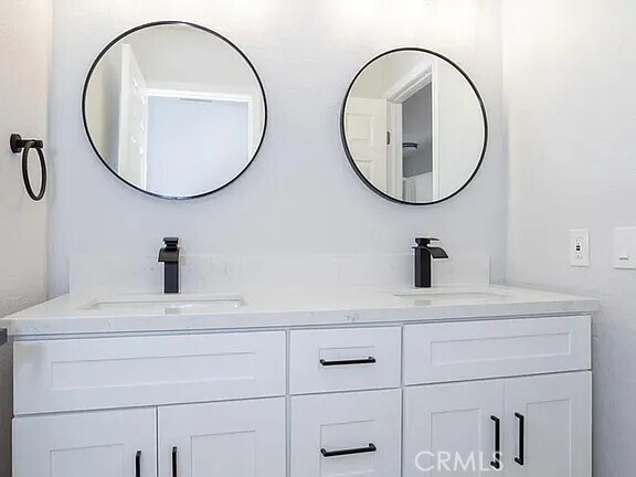 Building Photo - 6868 Cabrini Ct