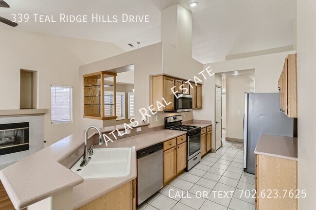 Building Photo - GET ONE MONTH FREE RENT IF YOU MOVE IN ON ...