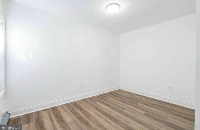 Building Photo - 852 Perkiomen St