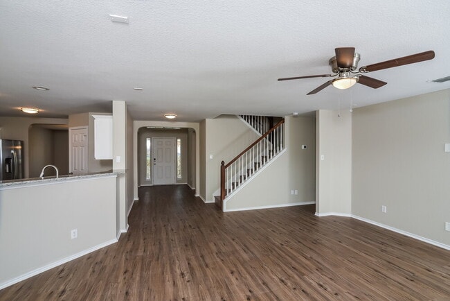 Building Photo - 10114 Shetland Gate