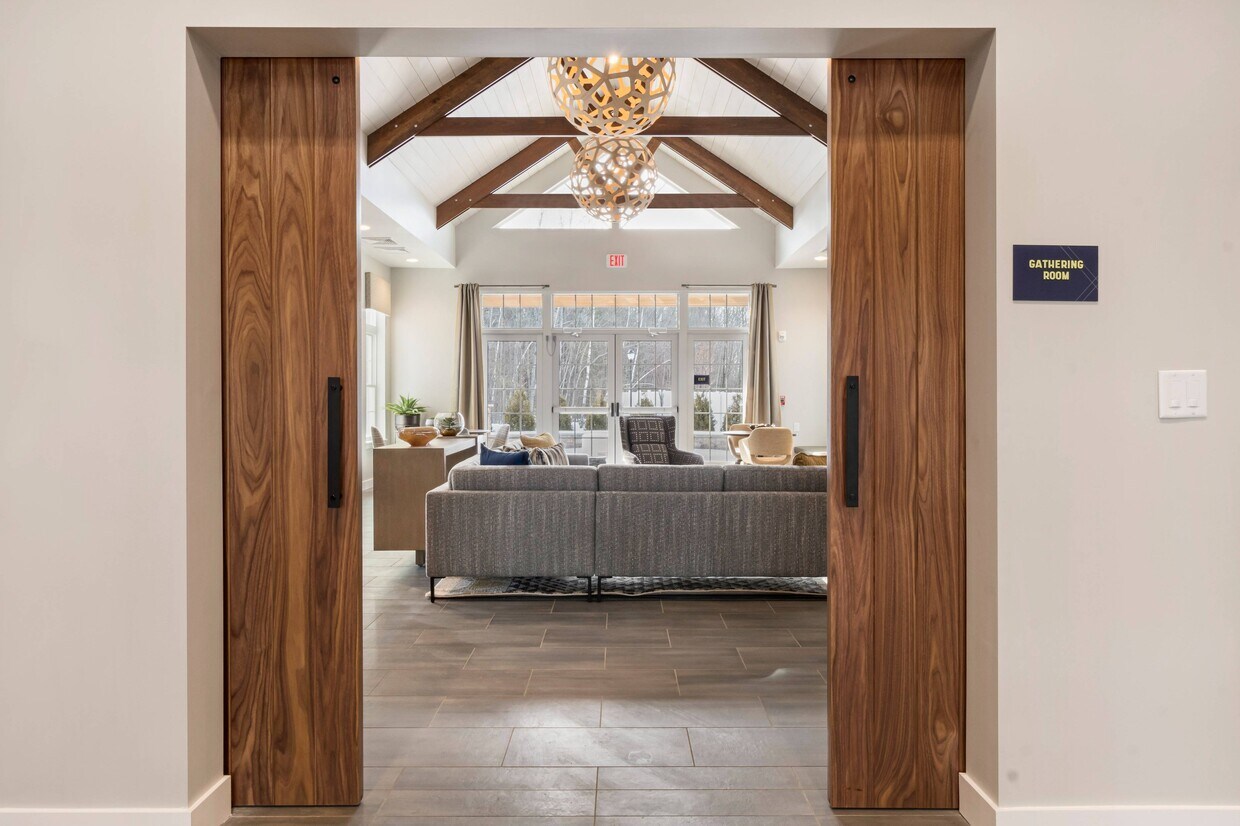 Edgemere Crossing 100 Flint Pond Cir Shrewsbury, MA Apartments for