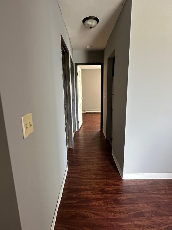 Building Photo - 363 Hawthorne Cir