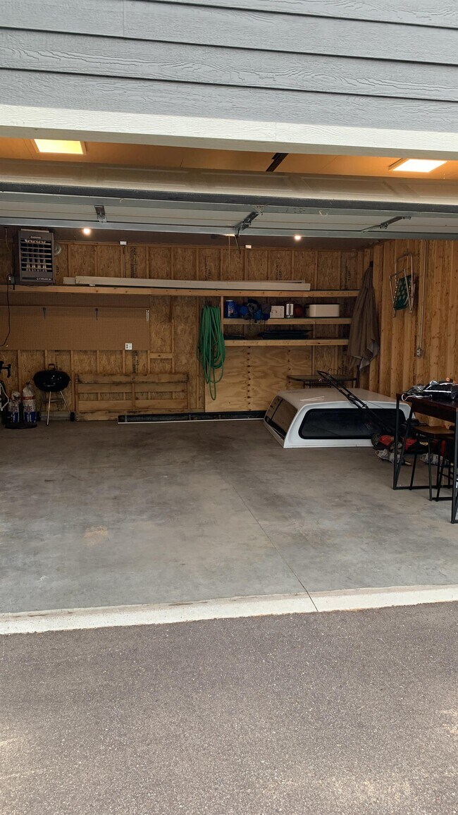 Building Photo - 804 Starr Ave