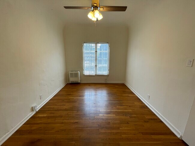 Foto del edificio - 314 N Genesee Ave