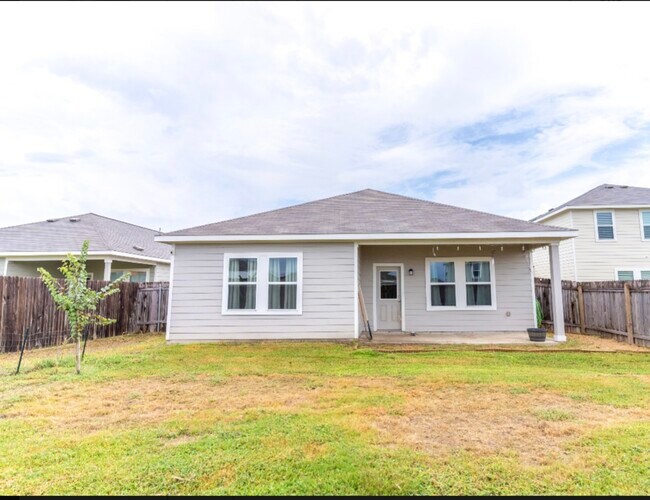 Building Photo - 278 Shiro Dr