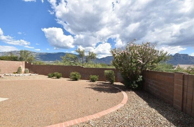 Foto del edificio - 3 Bedroom, 2 Bathroom Home with Amazing Views