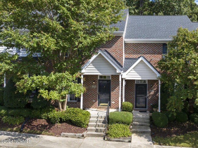 Building Photo - 9024 Grassington Way