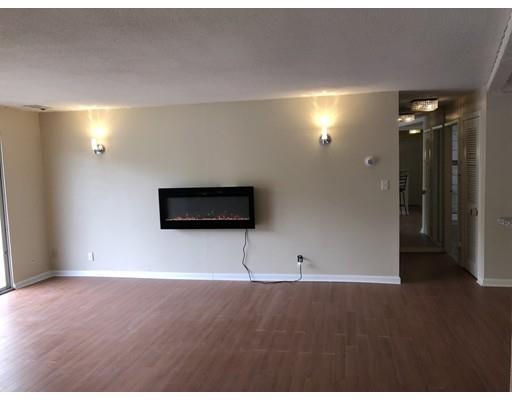 Foto del edificio - 101 Oak Ln