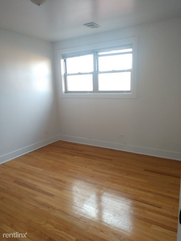 Foto del edificio - 2532 W Fitch Ave