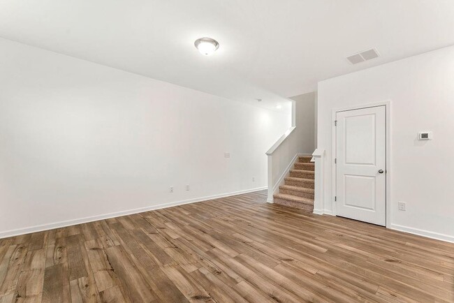 Building Photo - 2990 Ben Park Ln