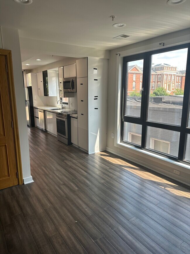 Foto del edificio - 2610 Georgia Ave NW