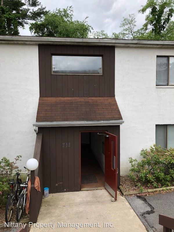 Foto del edificio - 2 br, 1 bath House - 711-3 W. Cherry Lane