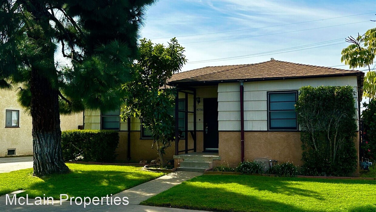 Primary Photo - 3 br, 1 bath House - 4236 Corinth St