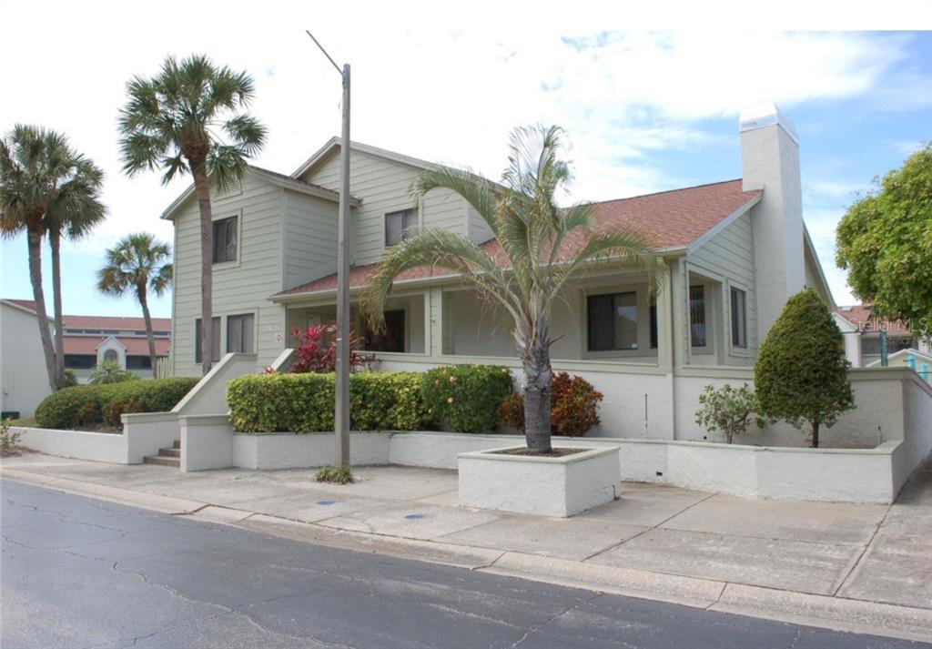 633 Drake Ln N, Dunedin, FL 34698 Townhome Rentals in Dunedin FL