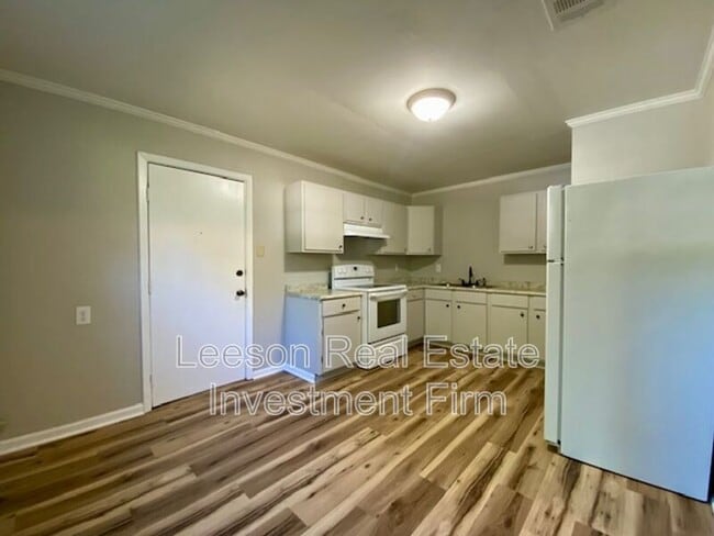 Foto del edificio - 1727 Hickory St