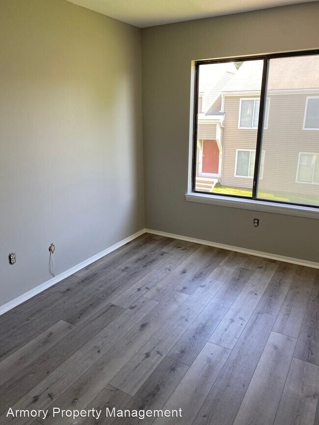 Building Photo - 2 br, 1 bath House - 170 Nassau St