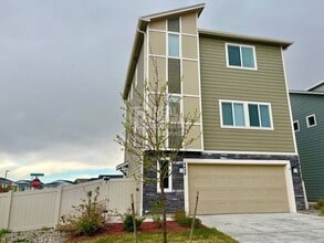 Building Photo - 4424 Samaritan Lp