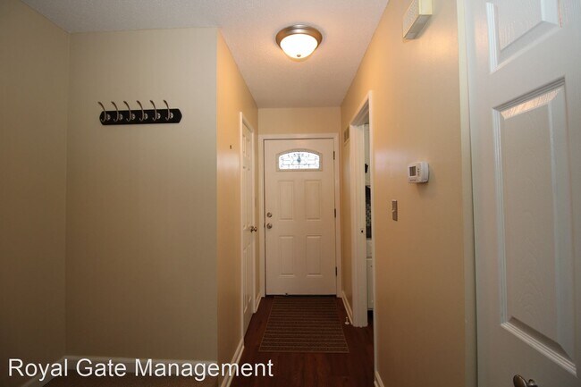 Building Photo - 2 br, 2 bath House - 8620 West 84th Street