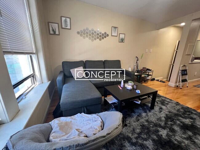 Foto del edificio - 19 Peterborough St