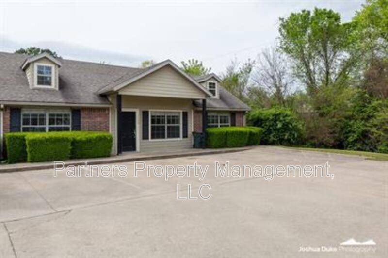 Foto principal - 1174 W Hendrix St