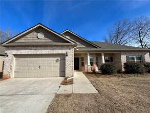 Building Photo - 340 Angela Ln