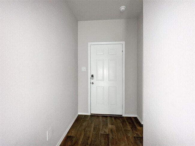 Foto del edificio - 40507 Birch Shadows Ct