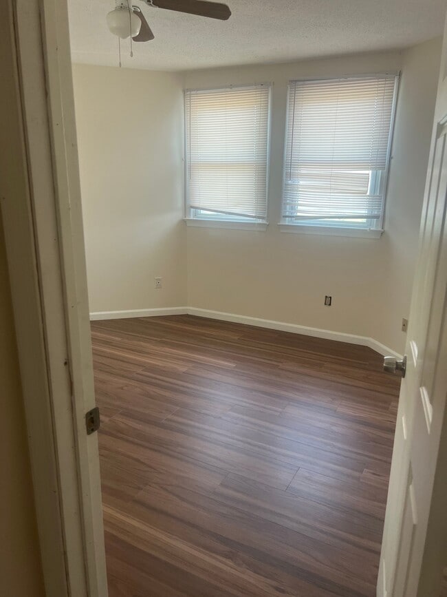 Photo - 705 Wagons Way House