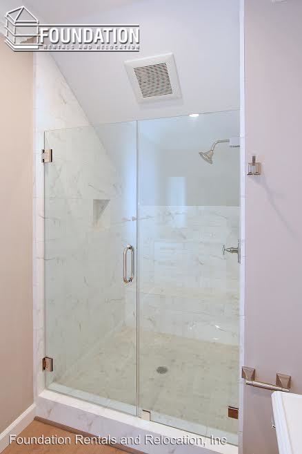 Building Photo - 102 Harrison Ave