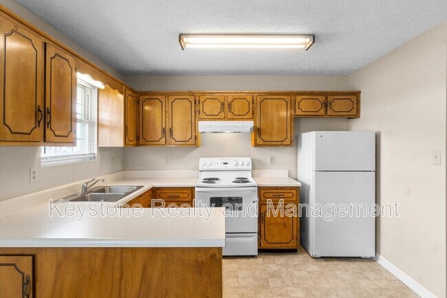 Foto del edificio - 308 Thompsonville Ln