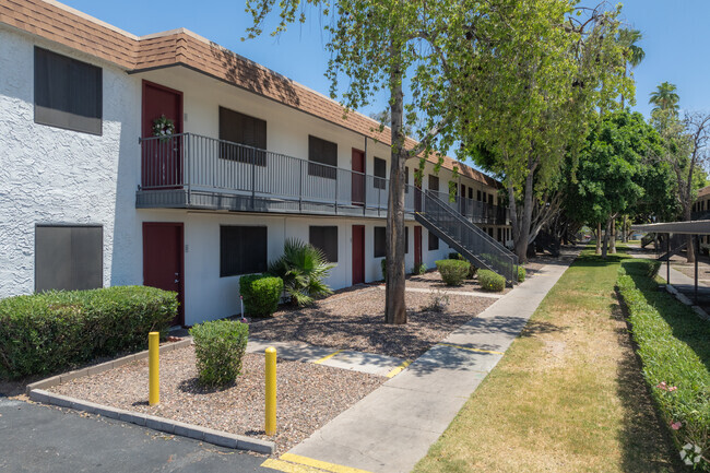 Building Photo - Aspire Mesa