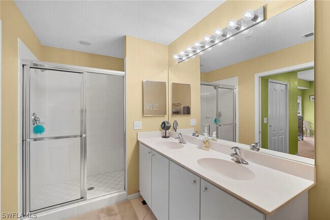 Building Photo - 6816 Sterling Greens Dr