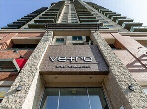 Building Photo - 210 15 Av SE