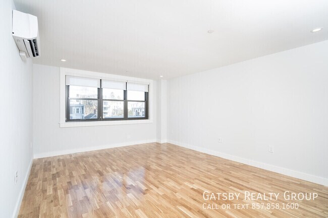 Foto del edificio - 1406 Columbia Rd