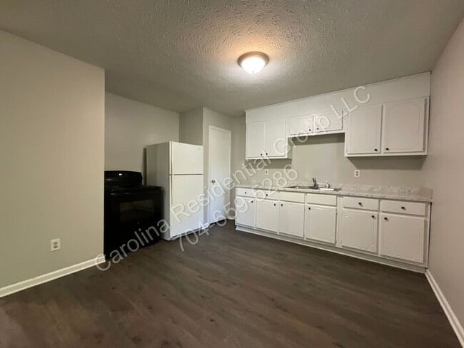 Foto del edificio - 304 Palm St