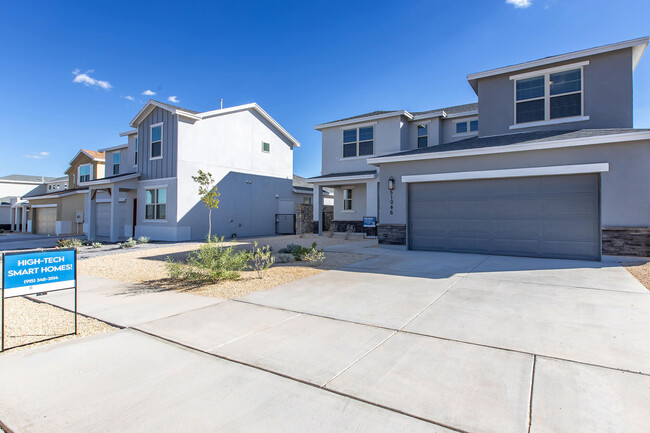 Building Photo - Campo del Sol Phase I & II