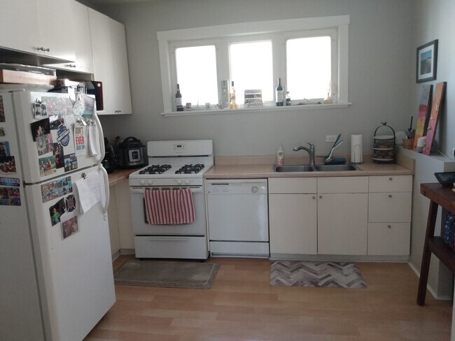Foto del edificio - 4732 N Kilpatrick Ave