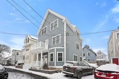 Building Photo - 22 Henderson St