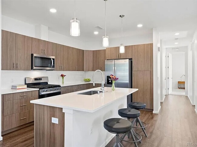 isla de cocina - 31192 Black Eagle Dr