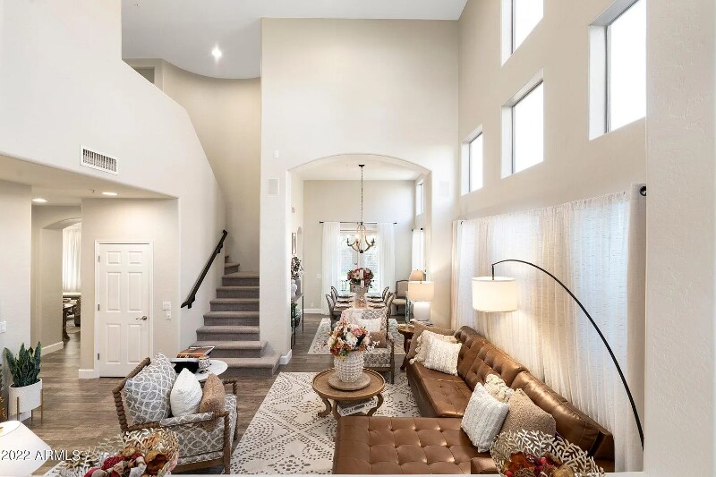 Foto principal - 7625 E San Fernando Dr