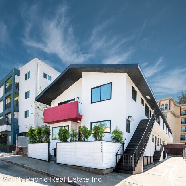 Foto del edificio - 830 Bartlett St