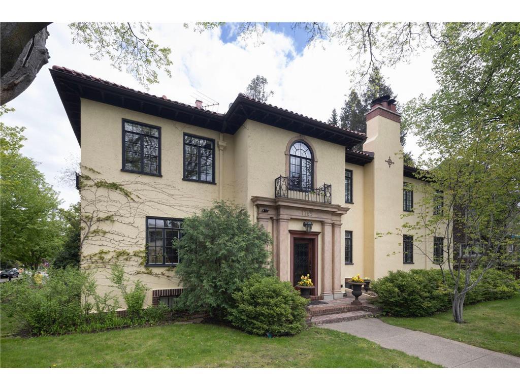 Foto principal - 1769 Dupont Ave S