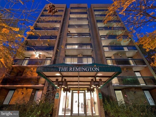 Foto del edificio - 601 24th St NW