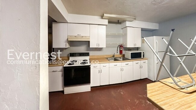 Foto del edificio - 212 Lower Consol Rd NW