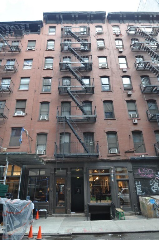 Primary Photo - 33 Crosby Street
